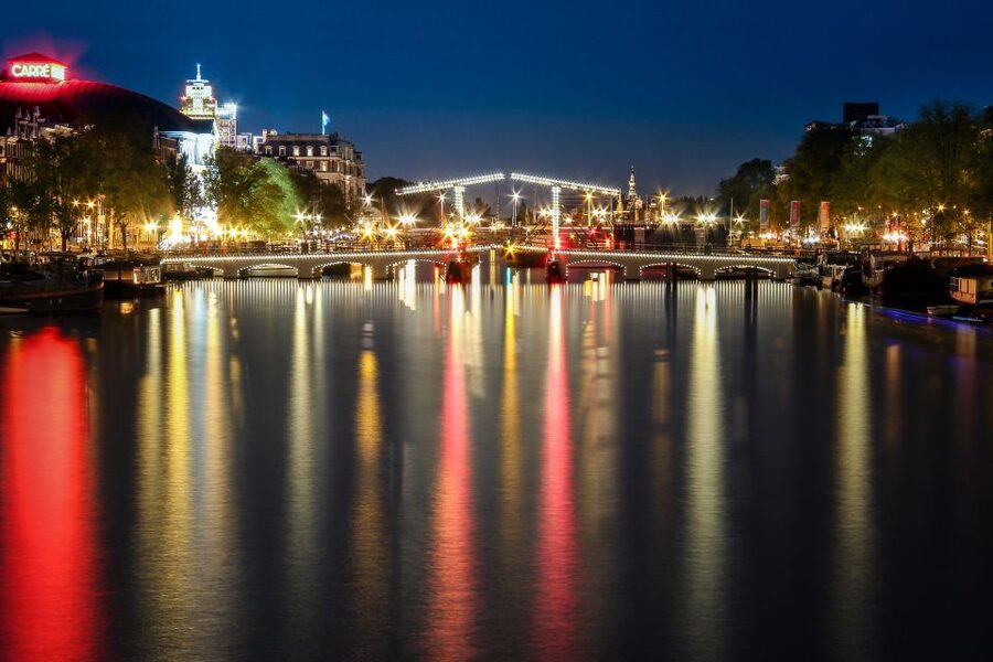 Amsterdam Private Welcome Tour with a Local Guide - Key points to know