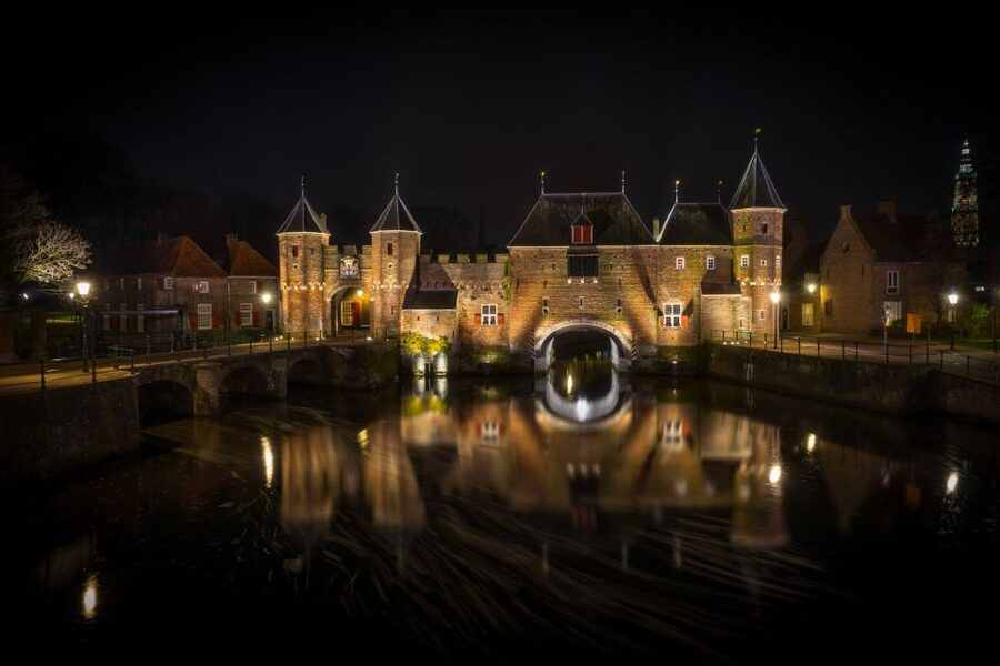 Amsterdam Private Welcome Tour with a Local Guide - Who will get the most from this experience
