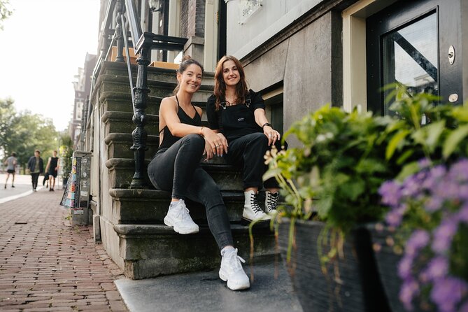 Amsterdam: Professional Photoshoot at the Canals - The 2-hour Deluxe experience