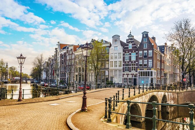 Amsterdam Red Light District Treasure: Self-Guided Tour & Quest - The Oude Kerk Beside De Wallen
