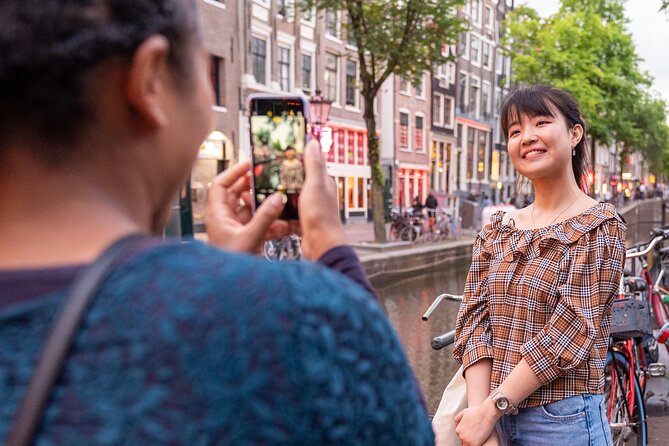 Amsterdam Red Light District Walking Tour in EN/DE/IT/ES - The Oude Kerk, Amsterdam’s oldest building