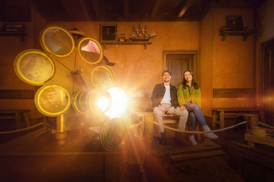 Amsterdam: Rembrandts Immersive Experience Admission Ticket - Who will enjoy this most