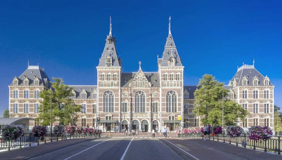 Amsterdam: Rijksmuseum Entry Ticket - Rembrandt, Vermeer, and the Quiet Power of Close Looking