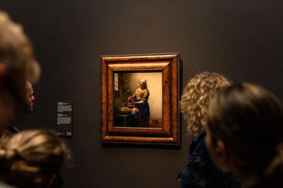 Amsterdam: Rijksmuseum Guided Tour and Ticket - Why a guided visit helps at the Rijksmuseum
