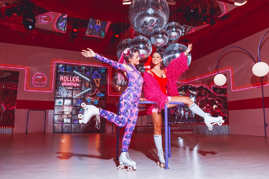 Amsterdam: Roller Dreams & Amsterdam Nightlife Experience - Start with skating at Roller Dreams by WONDR
