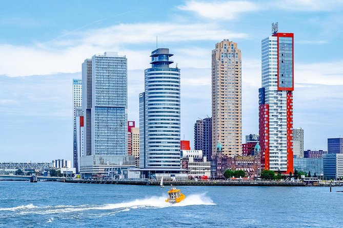 Amsterdam: Rotterdam, Delft and The Hague Private Tour - What the minivan format is really like