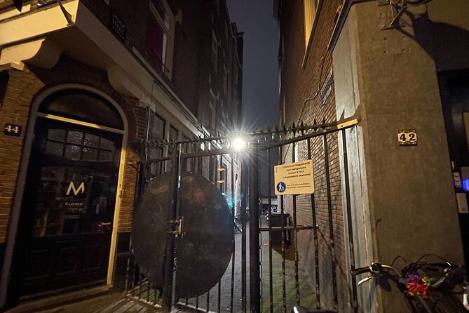 Amsterdam’s Ghostly Experiences Group Tour - Spinhuissteeg, a narrow lane with a hard past