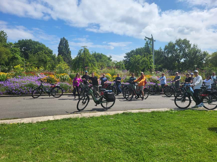 Amsterdam: Scenic City Highlights by E-Bike - The Rijksmuseum tunnel by bicycle