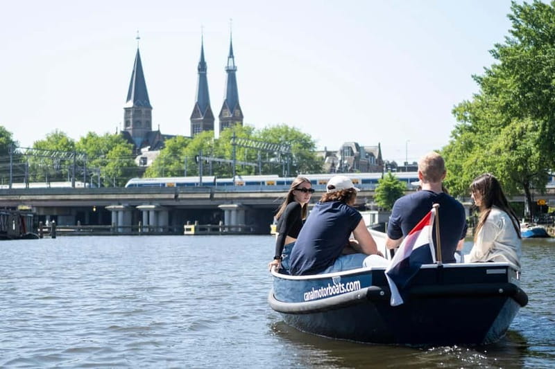 Amsterdam: Self-Drive Boat Rental - Choosing between Zandhoek and Nassaukade