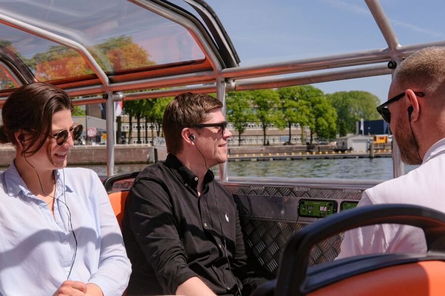 Amsterdam: Semi-Open Canal Boat Cruise - Finding Lovers Canal Cruises near Amsterdam Centraal