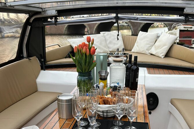 Amsterdam Small-Group Breakfast Morning Cruise - Starting at Keizersgracht 401