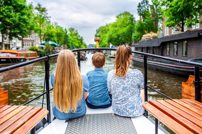 Amsterdam Small-Group Canal Cruise With Dutch Snacks and Drink - Food and drinks served aboard Giuliana