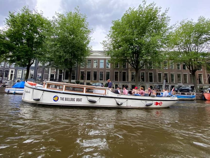 Amsterdam: The Bulldog Boat Smoke and Booze Cruise - Weather, seating, and comfort