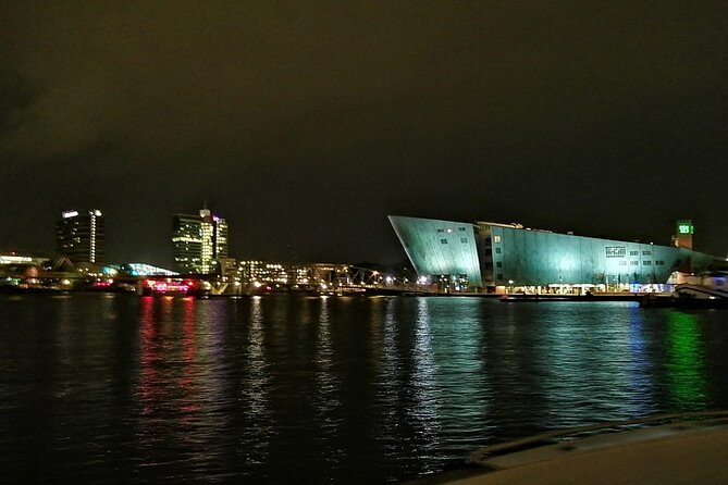 Amsterdam The Bulldog Boat Smoke Friendly Cruise + 2 drinks - The right size for birthdays and group outings