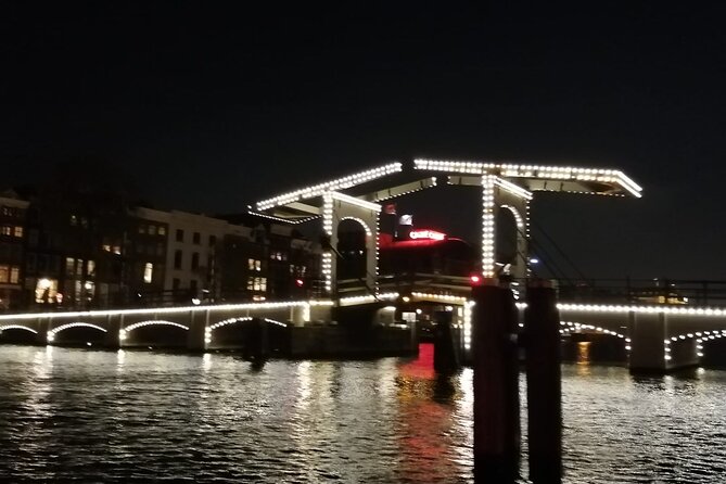 Amsterdam The Bulldog Boat Smoke Friendly Cruise + 2 drinks - From Central Station into the UNESCO canal district