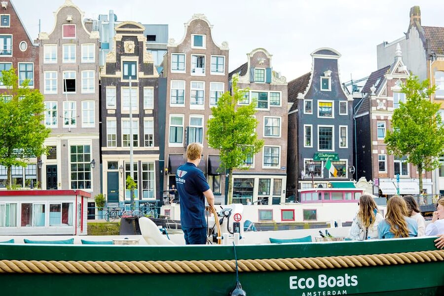 Amsterdam: The Newest Canal Cruise with Drink Option - Montelbaanstoren, Oudeschans, and old Amsterdam