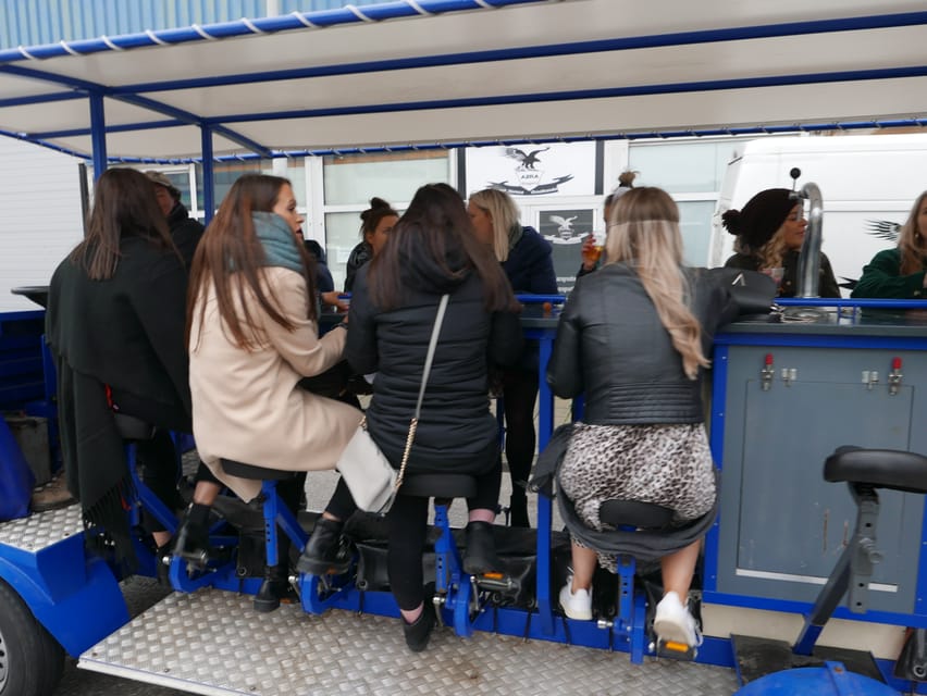 Amsterdam: The Original BUBBLES & BIKE Private Prosecco Tour - The driver-guide makes the difference