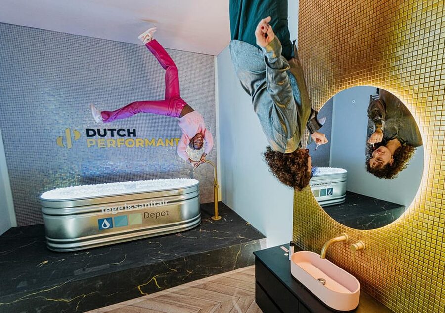 Amsterdam: The Upside Down & The All Out Combination Ticket - Inside The Upside Down’s optical illusion rooms