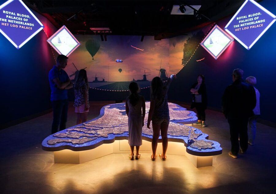 Amsterdam: This is Holland 5D Flight Experience Entry Ticket - Wind, mist, water, and scent make the ride convincing