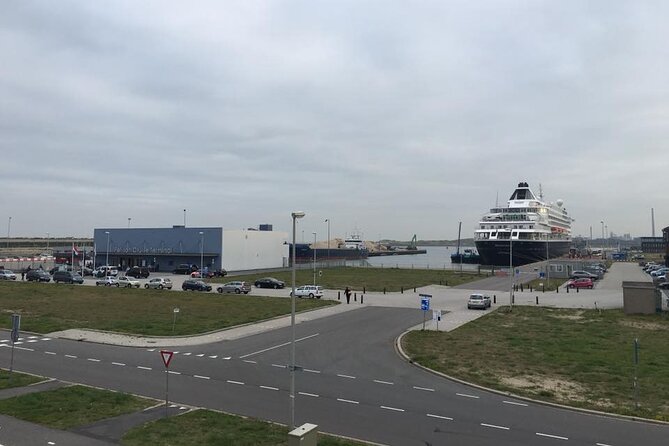 Amsterdam to IJmuiden Private Transfer - Arriving at IJmuiden and the Felison Cruise Terminal