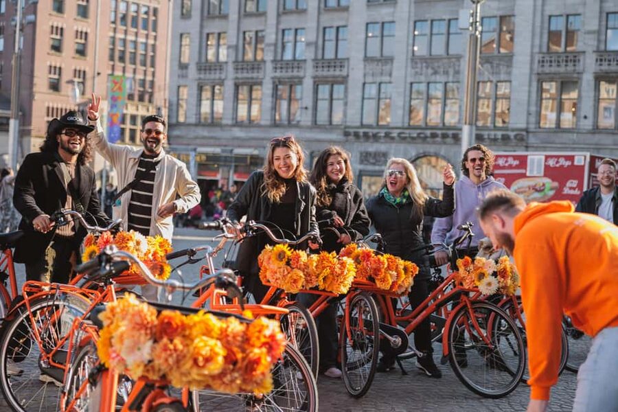 Amsterdam: Top Highlights Guided Bike Tour EN/DE/ES/FR/IT/CN - Museumplein and Amsterdam’s major museums