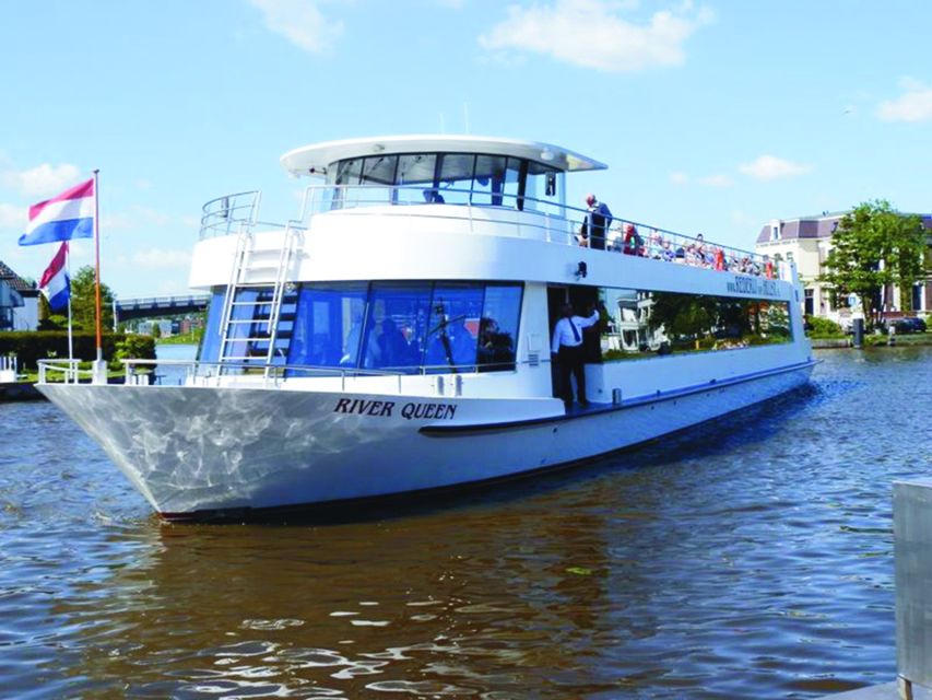 Amsterdam: Tour to Keukenhof Gardens with Windmill Cruise - The coach ride to Warmond