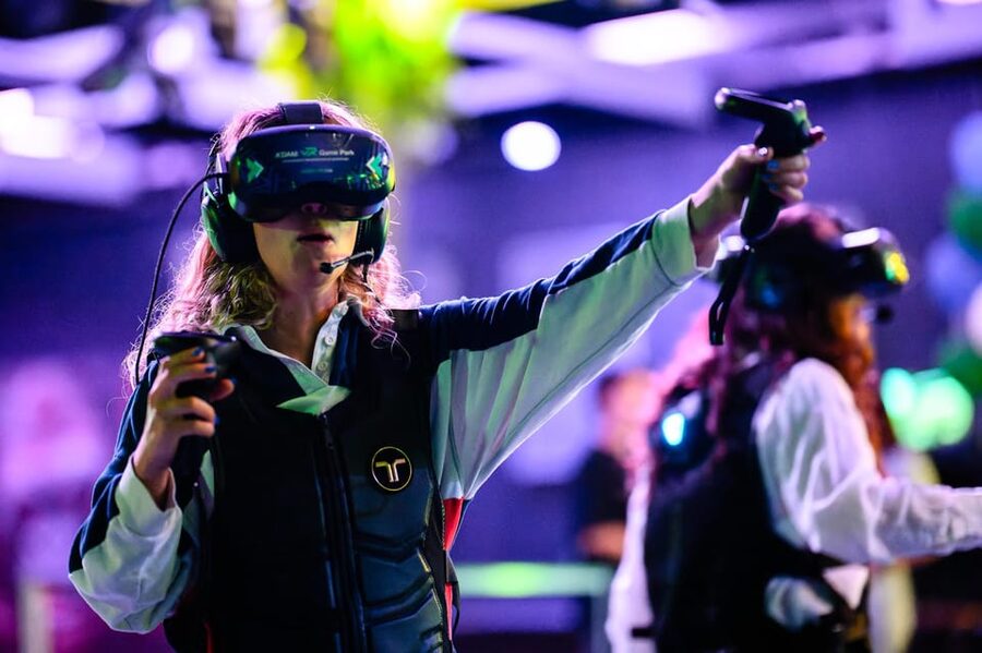 Amsterdam: Ultimate VR Experience: 60 minutes - Should you book A’DAM VR Park?