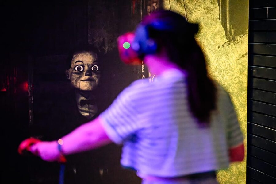 Amsterdam: Ultimate VR Experience: 60 minutes - What the one-hour experience is really like