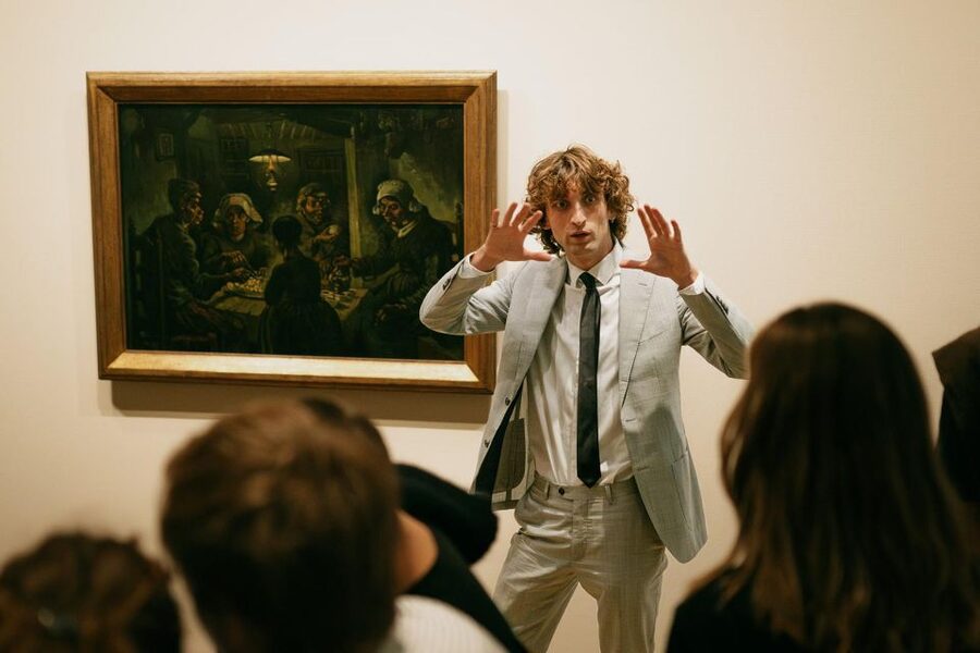 Amsterdam: Van Gogh Museum Entry Ticket and Guided Tour - Looking closely at color, brushwork, and feeling