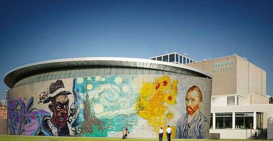 Amsterdam: Van Gogh Museum Guided Tour with Entry Ticket - Meeting under the Bathtub
