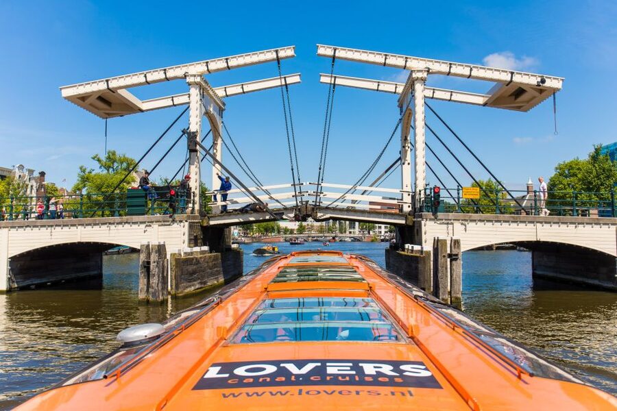 Amsterdam: Van Gogh Museum Ticket & Canal Cruise - Timing your day without rushing
