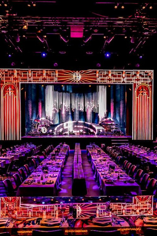 Amsterdam: VEGAS Dinner Show with 3-Course Sharing Menu - Timing, comfort, and the late finish