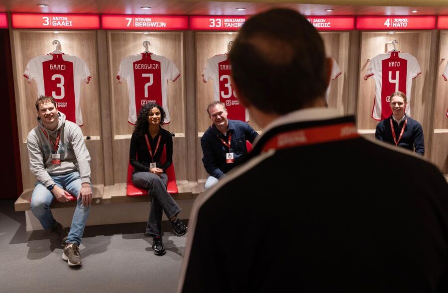 Amsterdam: VIP Johan Cruijff ArenA Tour with Drink and Scarf - Simple ways to make the visit better