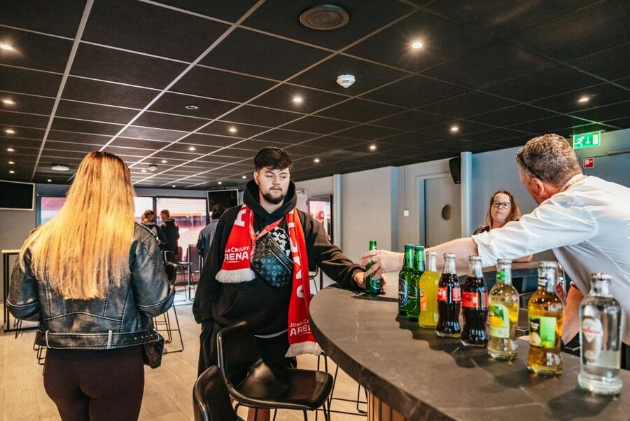 Amsterdam: VIP Johan Cruijff ArenA Tour with Drink and Scarf - The skybox view, drink, and a better look at the pitch
