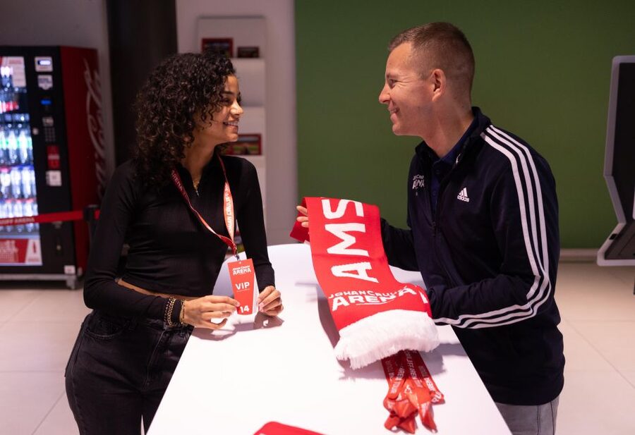 Amsterdam: VIP Johan Cruijff ArenA Tour with Drink and Scarf - Is the $51 price fair?