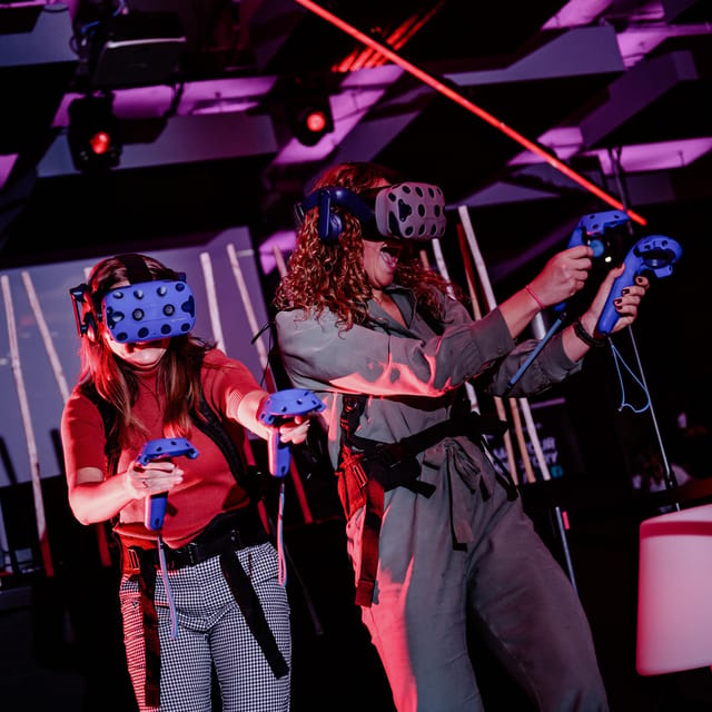 Amsterdam: VR Game Park Free-Roaming Experience - Booking flexibility and practical limits