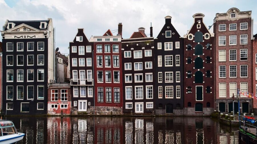 Amsterdam Walking Tour with a Local - Private group value at $49 per person