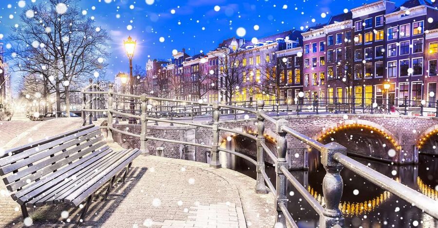 Amsterdam Winter Walking Tour - Is $37 a fair price for two hours?