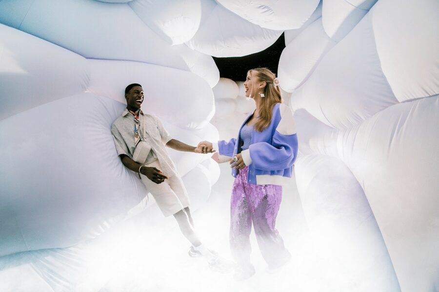 Amsterdam: WONDR Immersive Playground Experience Ticket - Your first rooms: confetti, color, and camera points