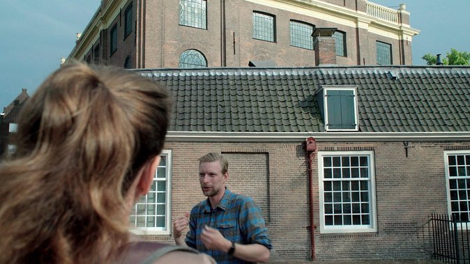 Anne Frank and the Jewish History of Amsterdam Private Tour - The apple pie break