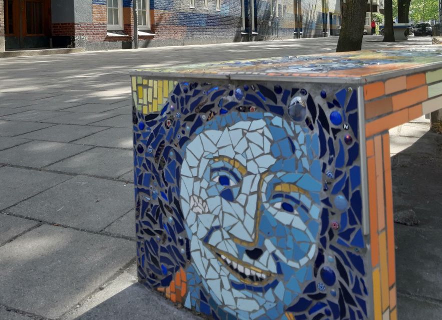 Anne Frank Story & Private 2-Hour Neighborhood Tour - Why this is not an Anne Frank House tour