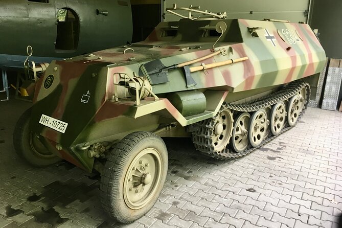 Band of Brothers in Holland Private Tour from Amsterdam - Lunch and the Wings of Liberation museum