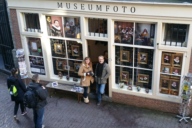 Become a Dutch Art Piece Photo Shoot in Amsterdam - Finding Eggertstraat 2
