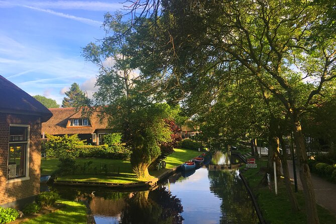 Best of Dutch Countryside: Giethoorn, Windmills, Secret Villages - From Amsterdam to the Dutch countryside