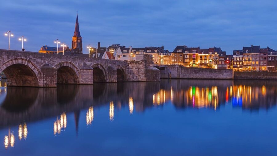 Best of Maastricht: Private Walking Tour with a Local - Key points at a glance
