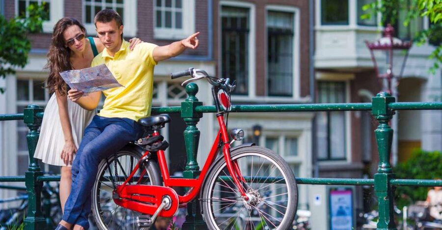 Bike Tour of Amsterdam Old Town, Top Attractions and Nature - Starting at Spuistraat 242