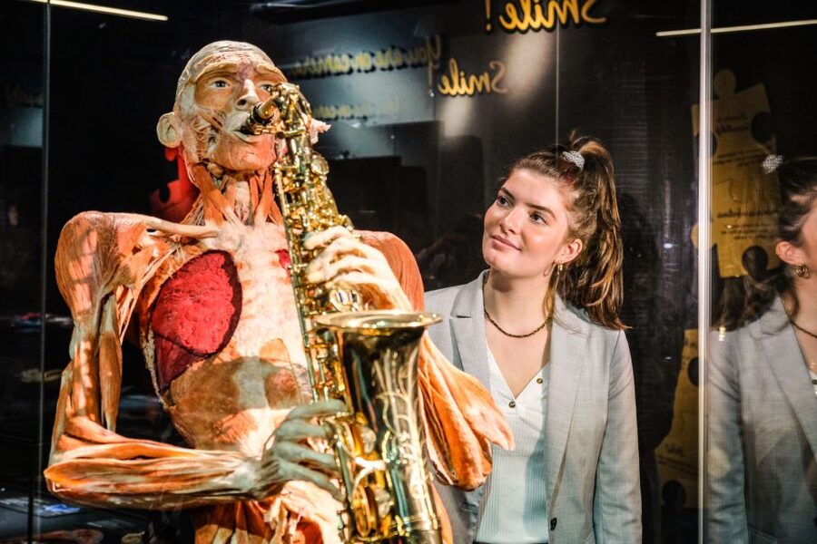 Body Worlds Amsterdam: The Happiness Project Ticket - The Happiness Project and your own health