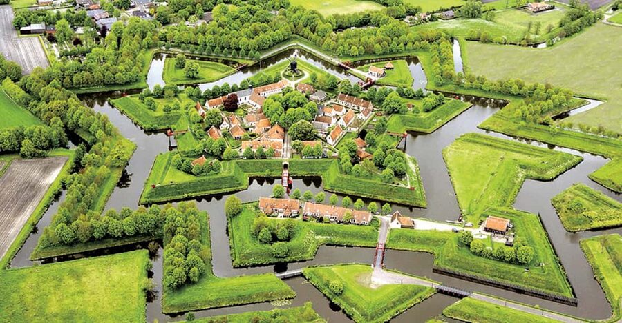 Bourtange: Fortress Museum Entry Ticket - Why Bourtange was built in the middle of the moor