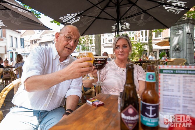 Breda Highlight Bike Tour - A break at Ginnekenmarkt
