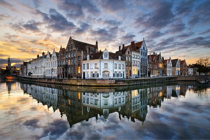 Bruges bus tour from Amsterdam - St. John’s Hospital and Michelangelo’s Madonna